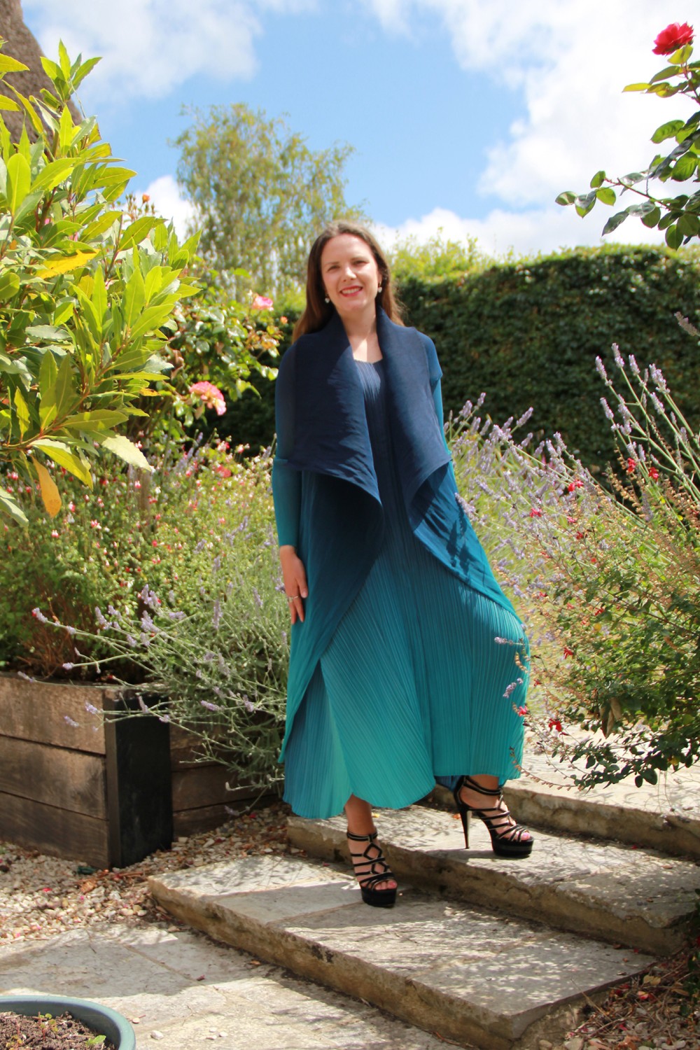 ALQUEMA Collare Pleat Coat Twilight Blue To Peacock