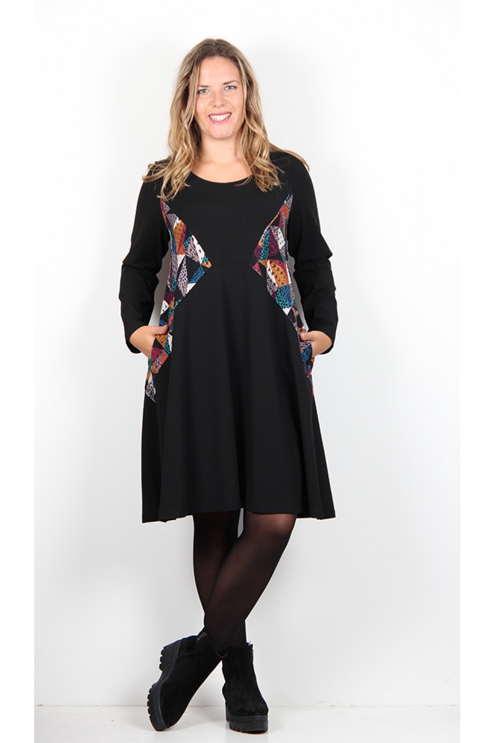 Aino Clothing Pisa Dress Harlekin