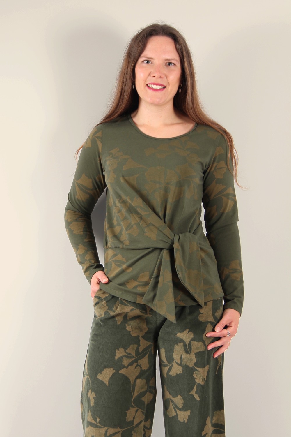 Blueberry Italia French Tie Print Jersey Top Moss
