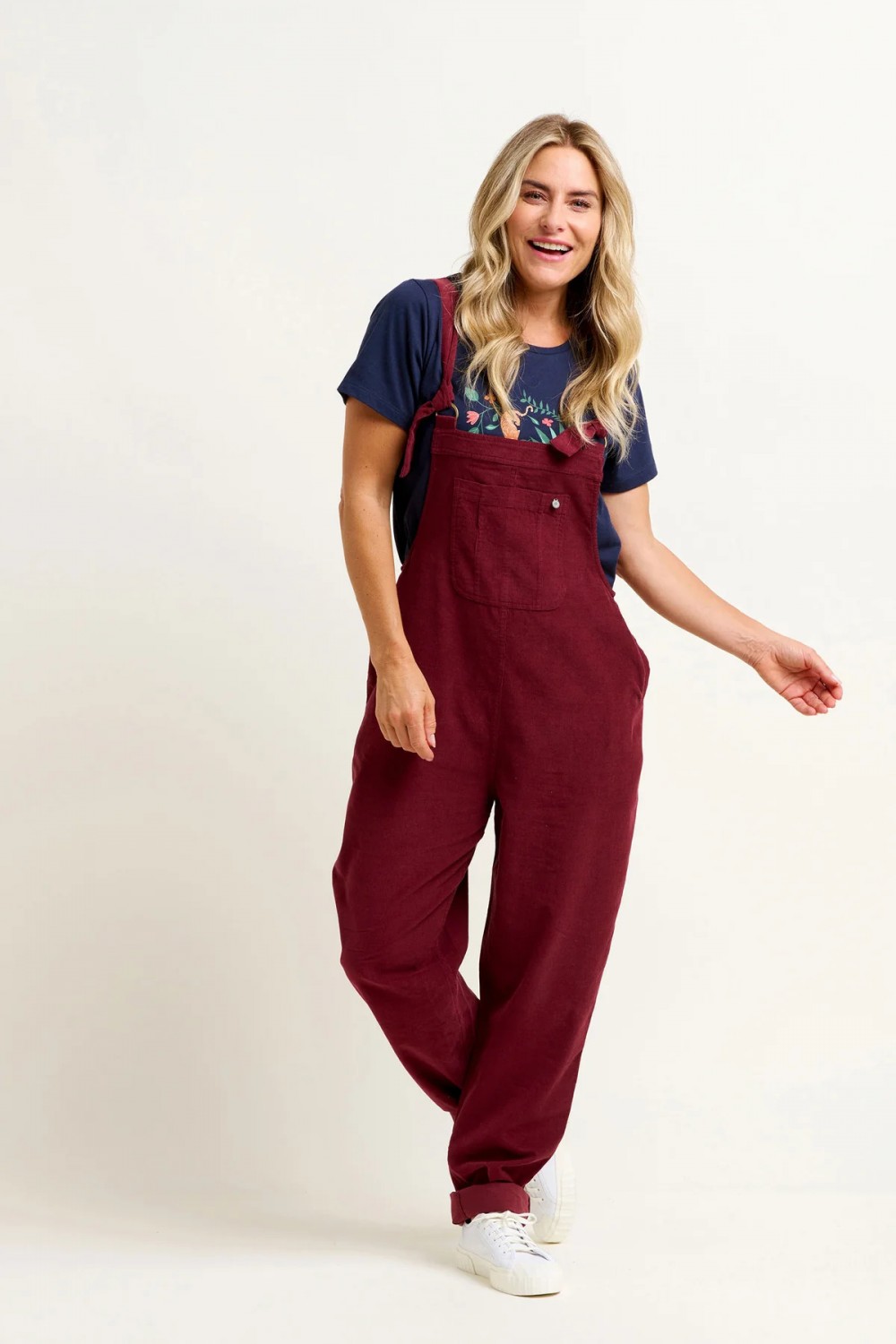 BRAKEBURN NIKO CORD DUNGAREES BURGUNDY