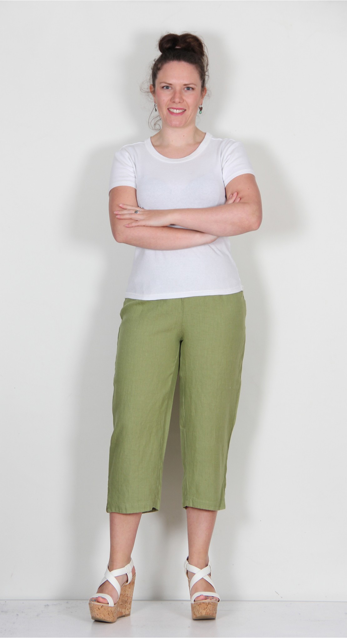 Buy Womens Capri Sweatpants 34 Length Cropped Jogger Pants Cotton Baggy  Cropped Pants with Pockets Online at desertcartINDIA