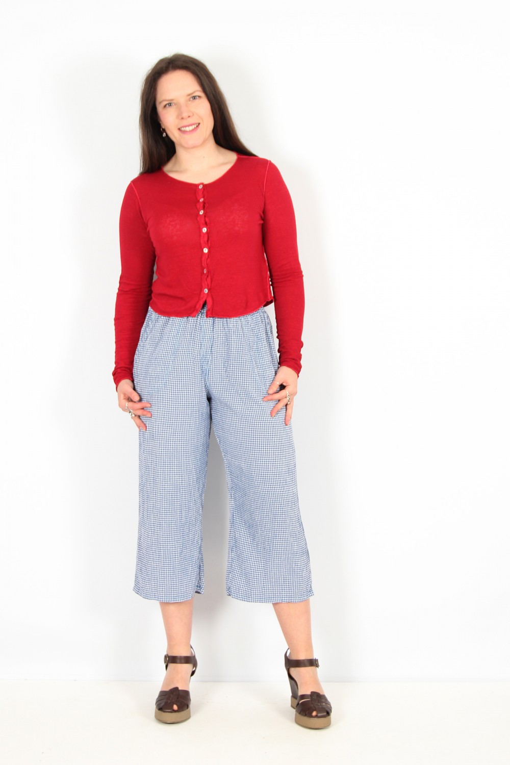 Cut Loose Lightweight Linen Cropped Cardigan Cardinal