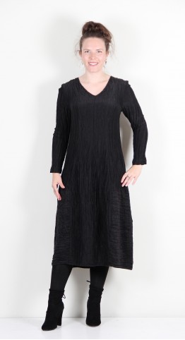 Grizas Linen Silk Crinkle V-Neck Dress Black