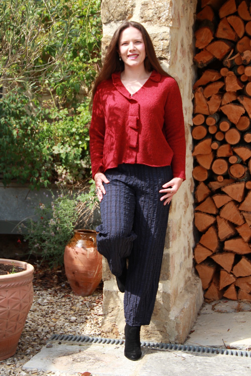 Grizas Ruffle Wool Mousse Zip Cardi Berry