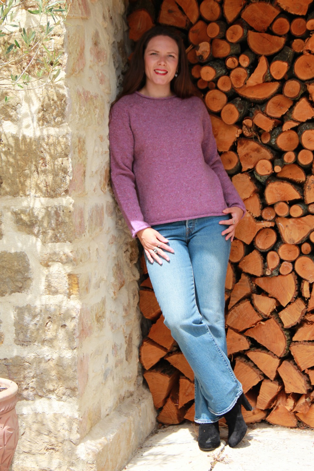 Harley Of Scotland Plain Roll Edge Donegal Knit Shuna