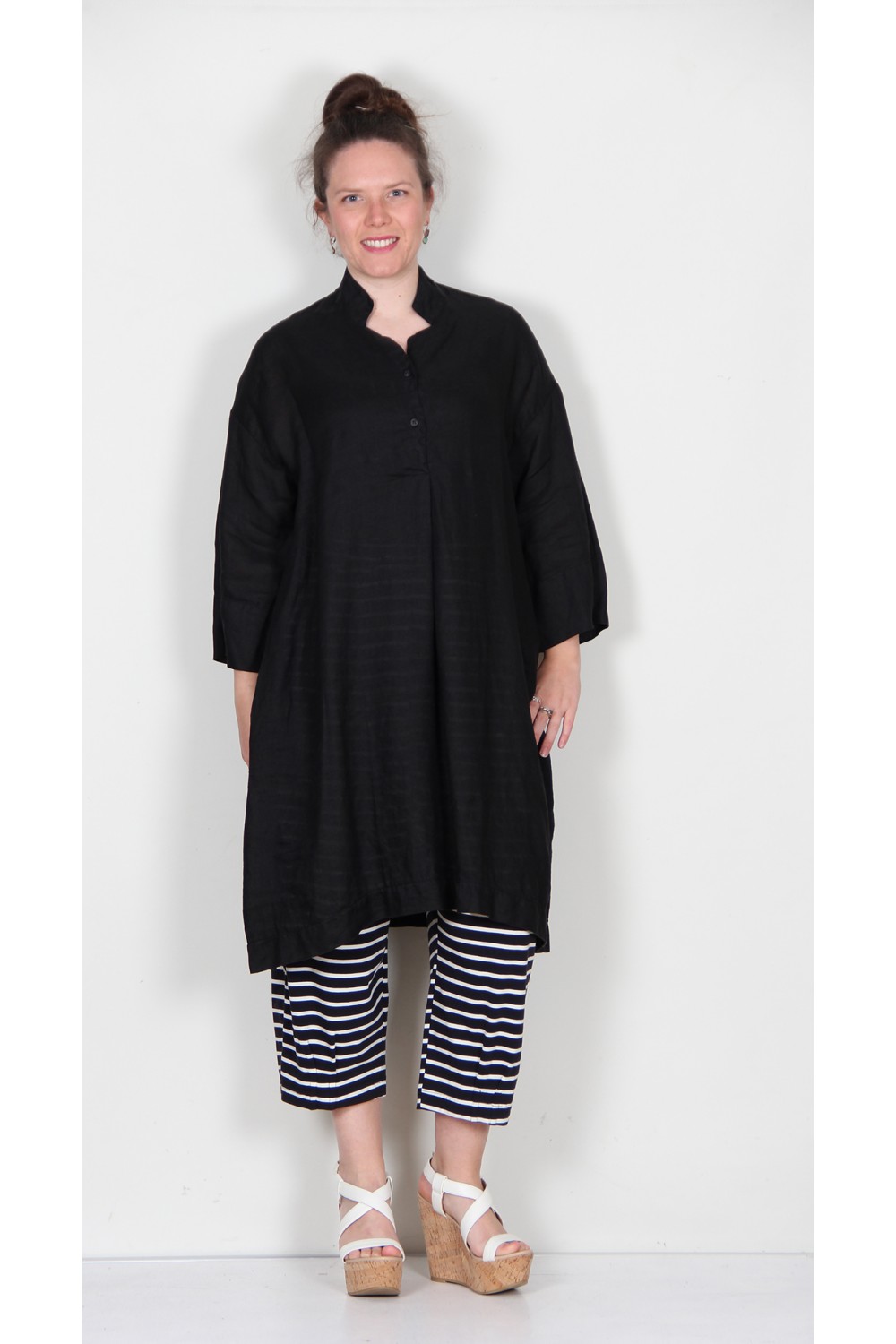 Mama B Dali Linen Tunic Nero