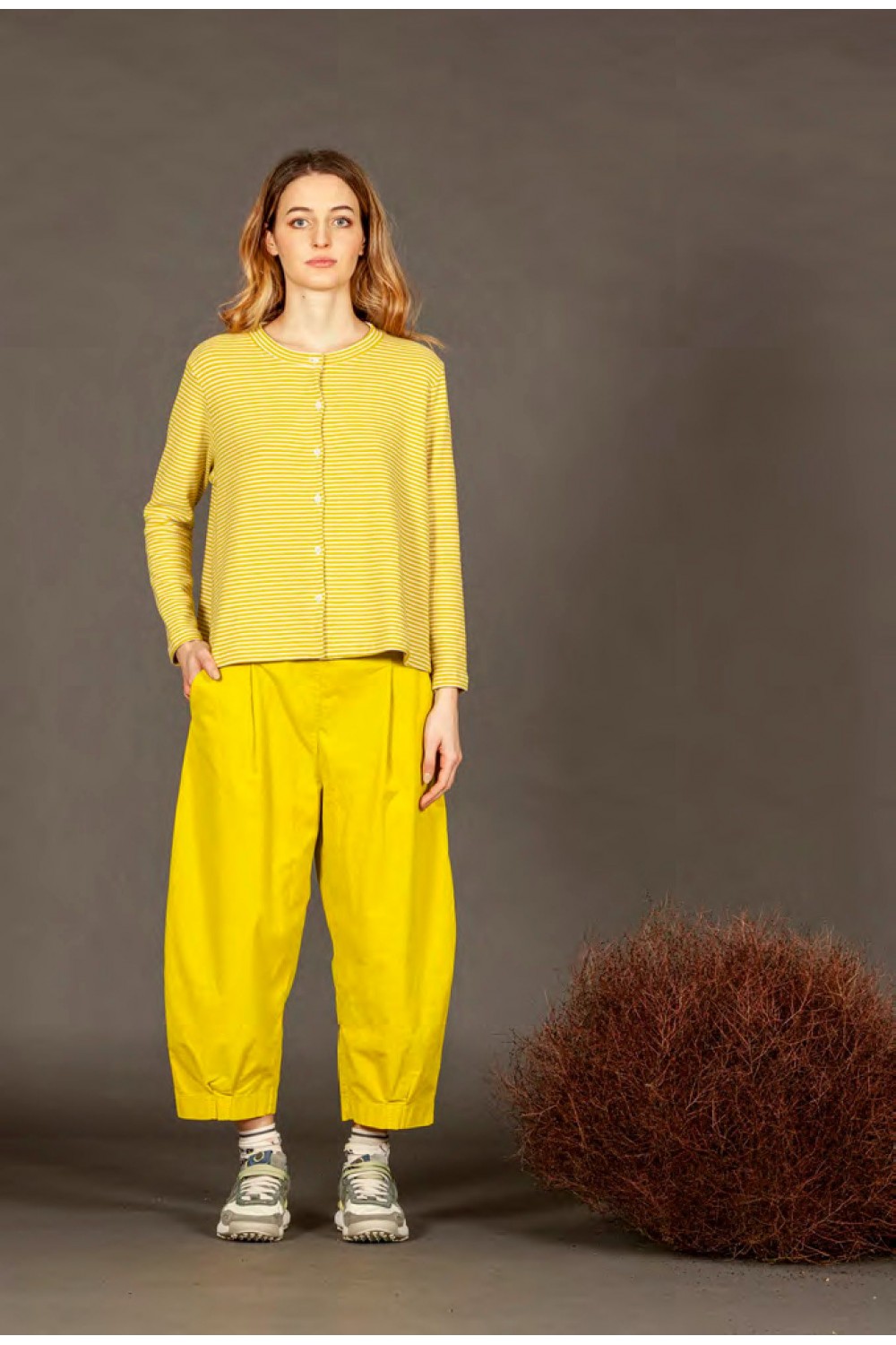Mama B Bianco V Needlecord Trouser Lime