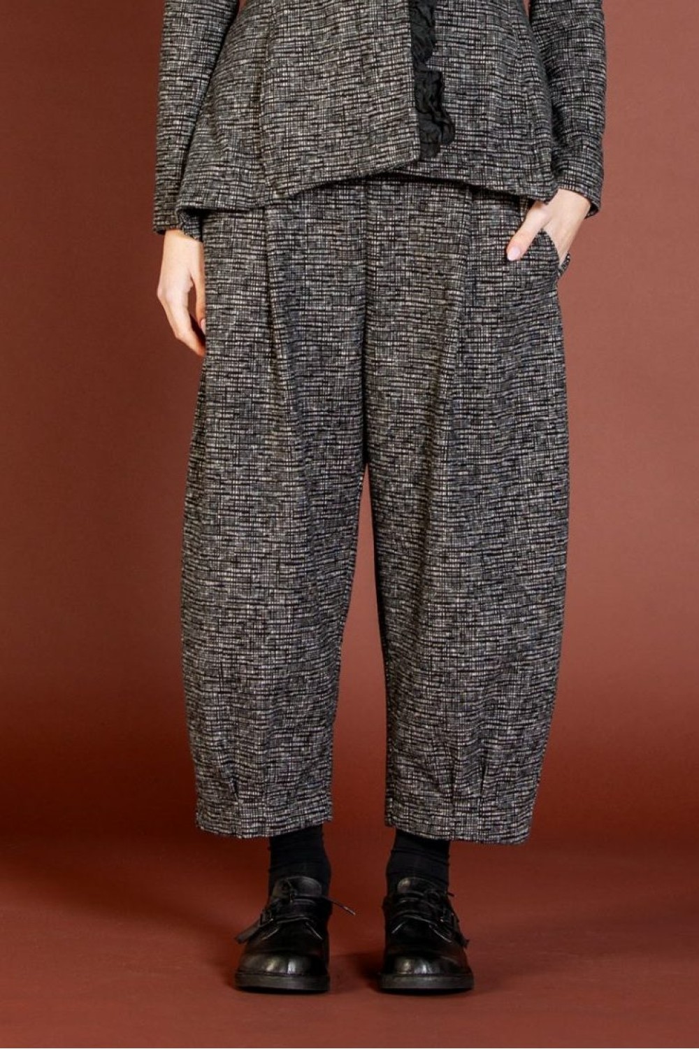 Mama B Bianco J Check Jacquard Trouser Nero