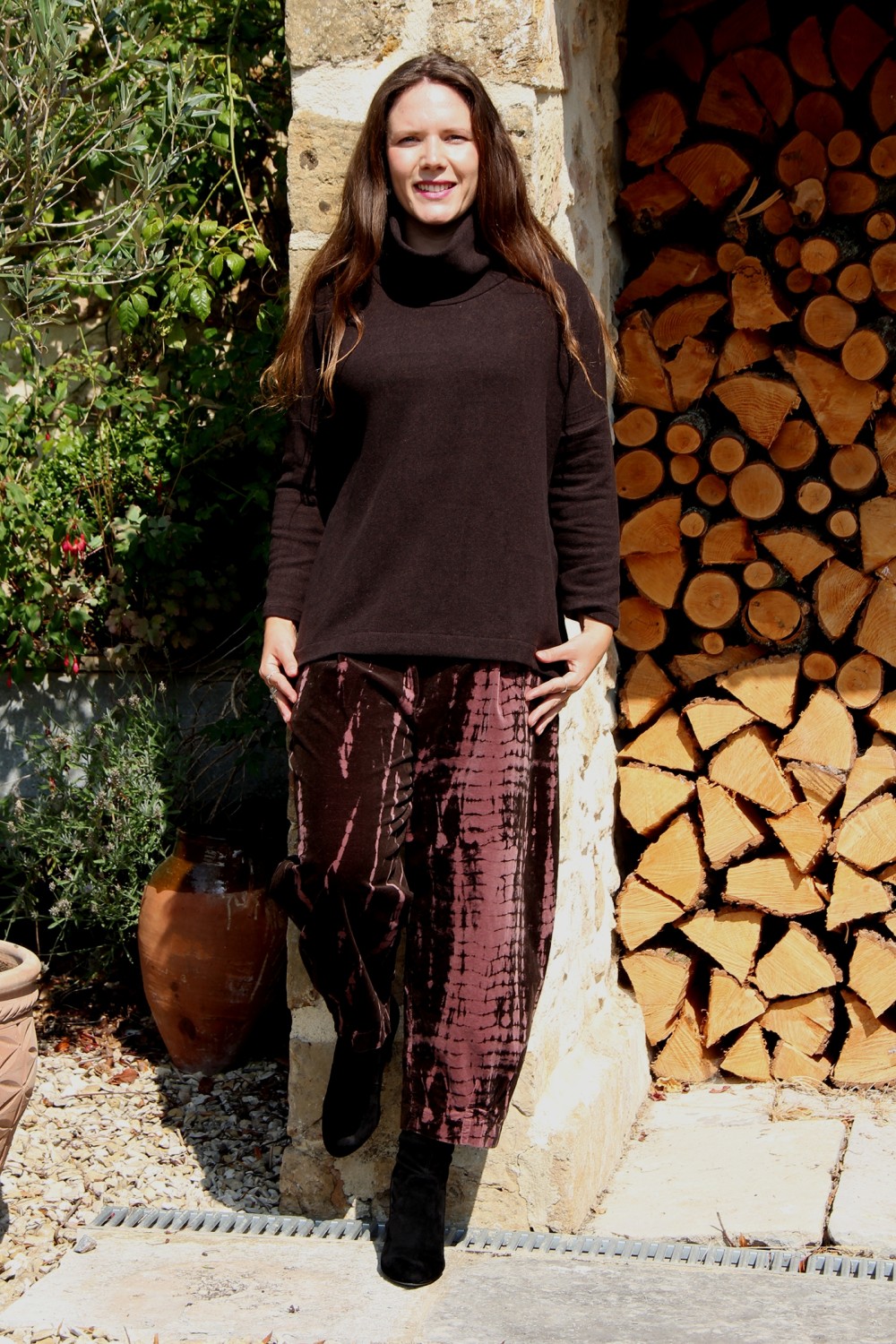 Mama B Dina U Roll Neck Pullover Moro