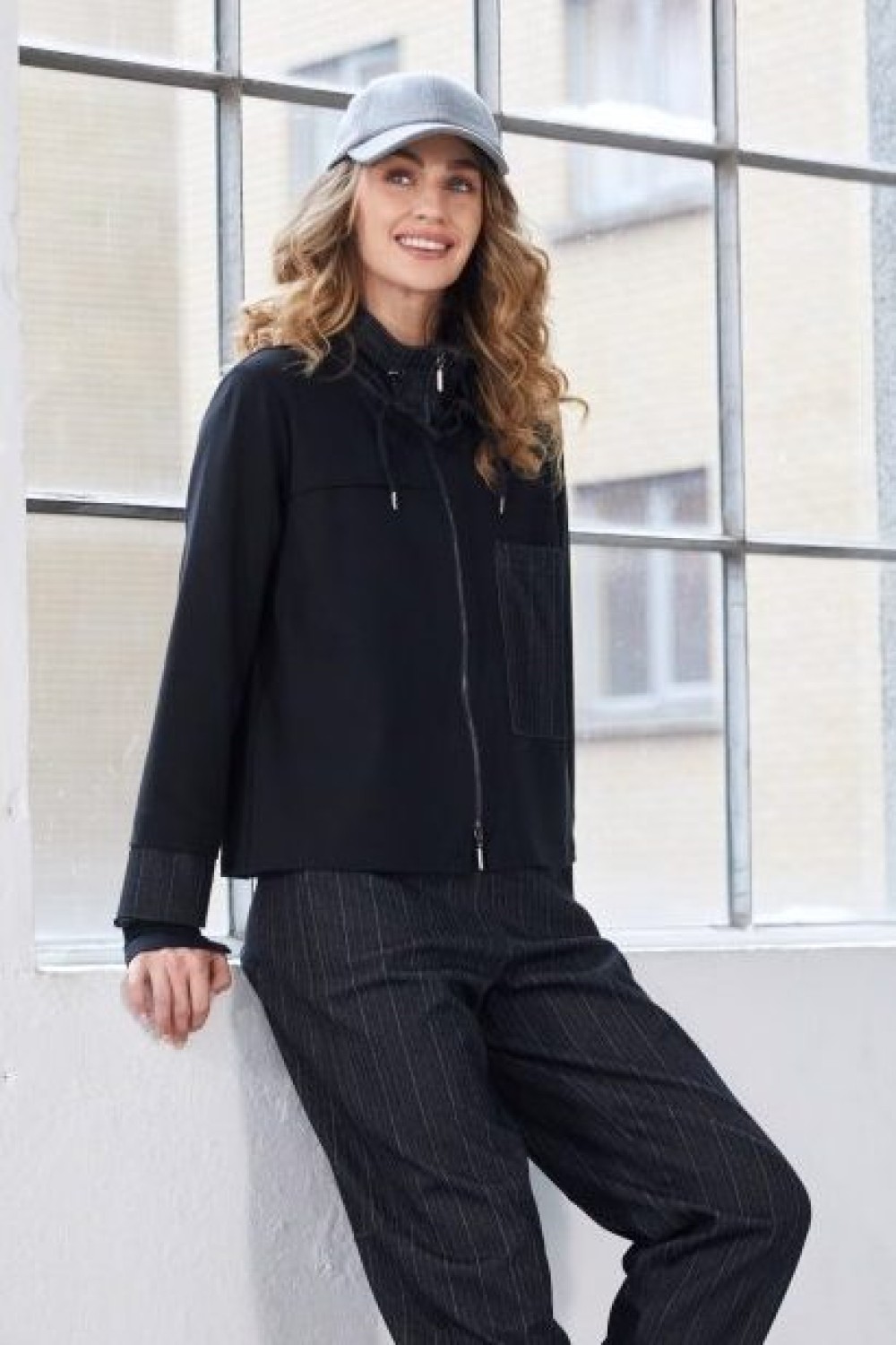 NAYA Short High Neck Zip Jacket With Pin Stripe Sections Black/White