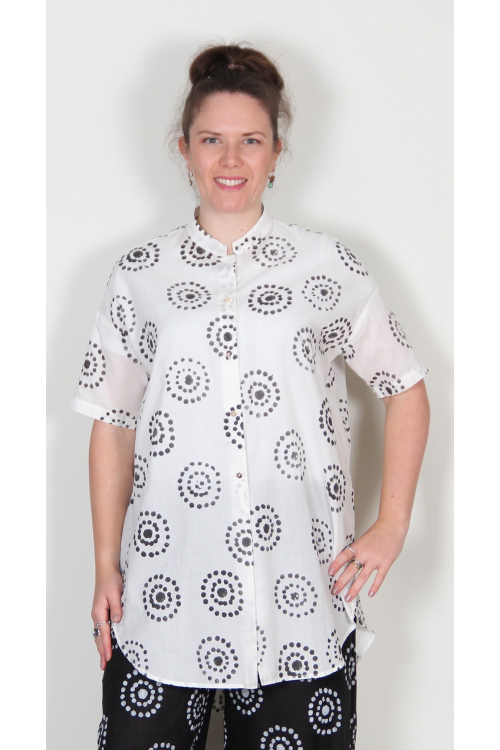 Neirami Spot Circle Cotton Shirt White/Black