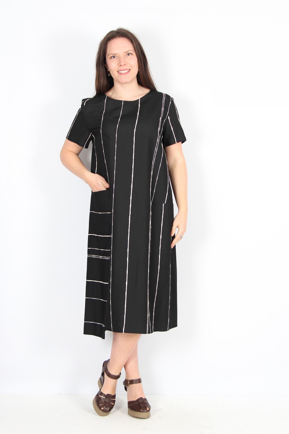 Neirami Aladin Short Sleeve Dress Nero