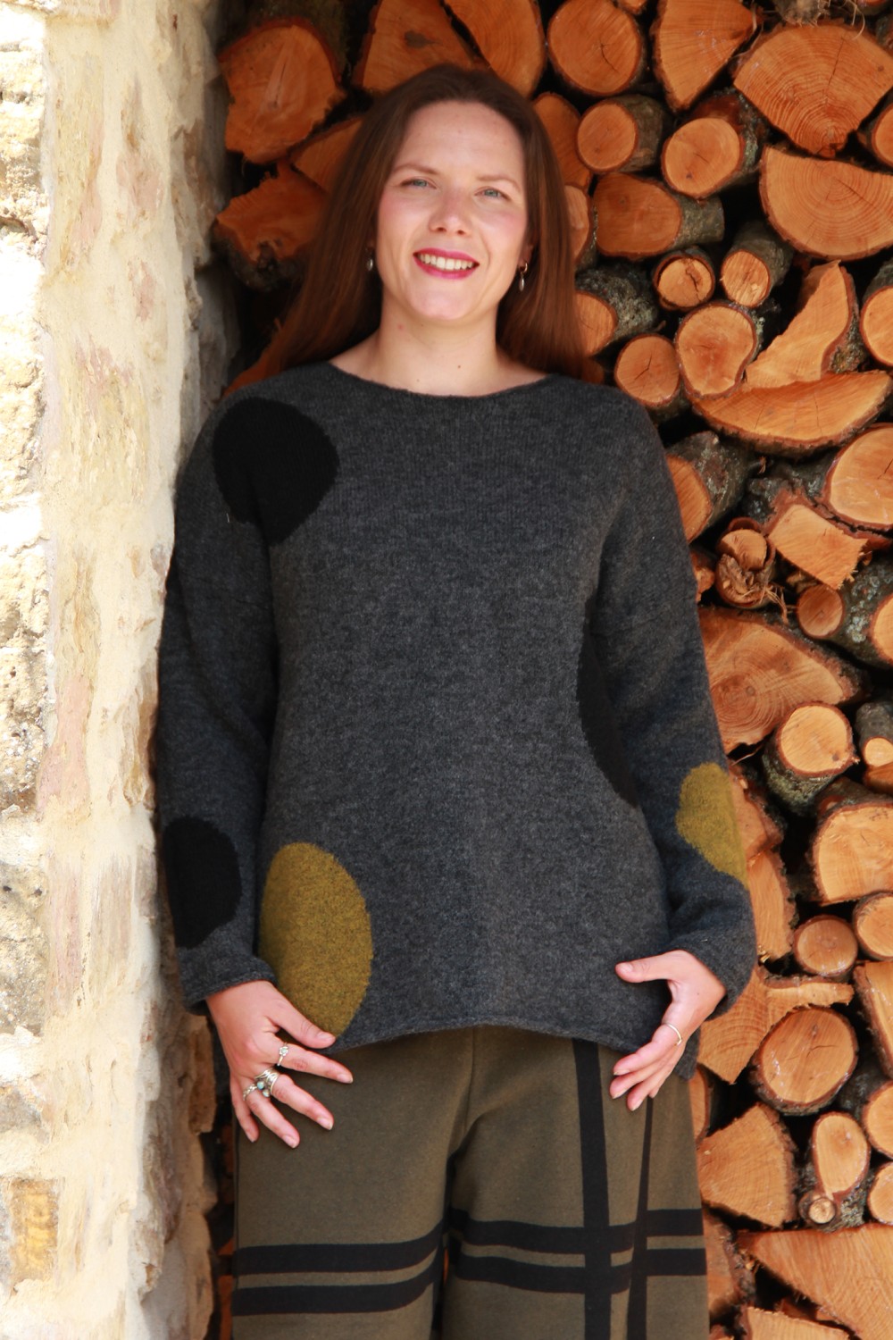 Neirami Boxy Boat-Neck Knit Anthracite Spot