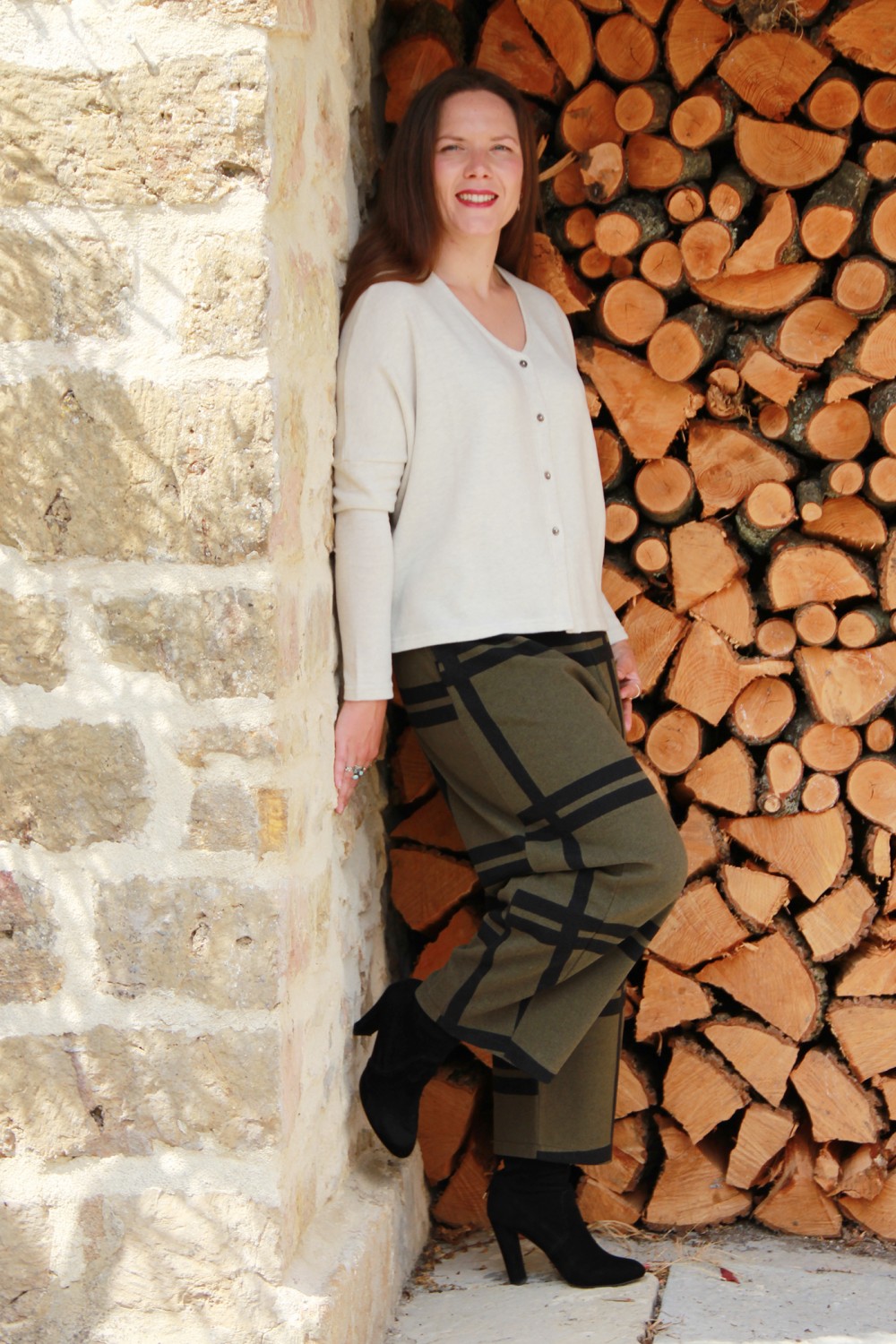 Neirami V-Neck Fleece Cardigan Ciottolo