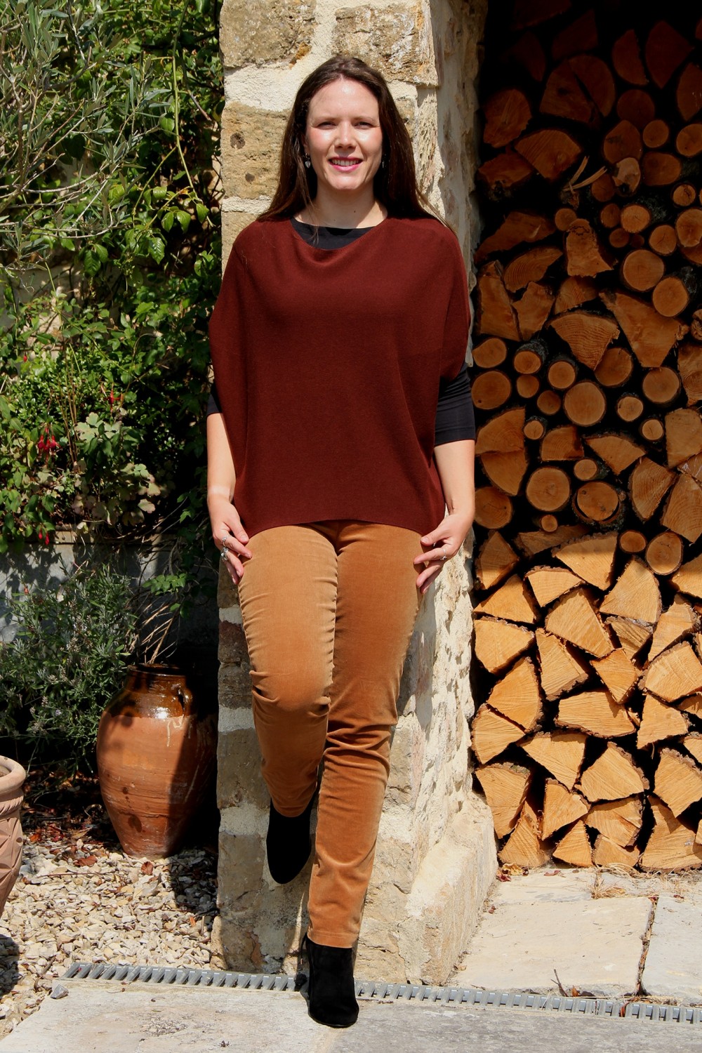 Neirami Modula One-Sized Tabard Knit Barolo