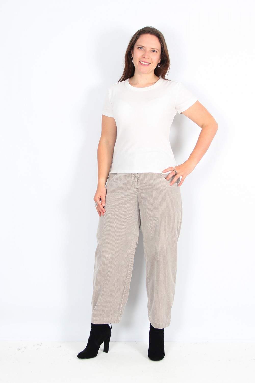 OSKA Trousers Kahren 314 Moon / Cotton Cord With Stretch Content