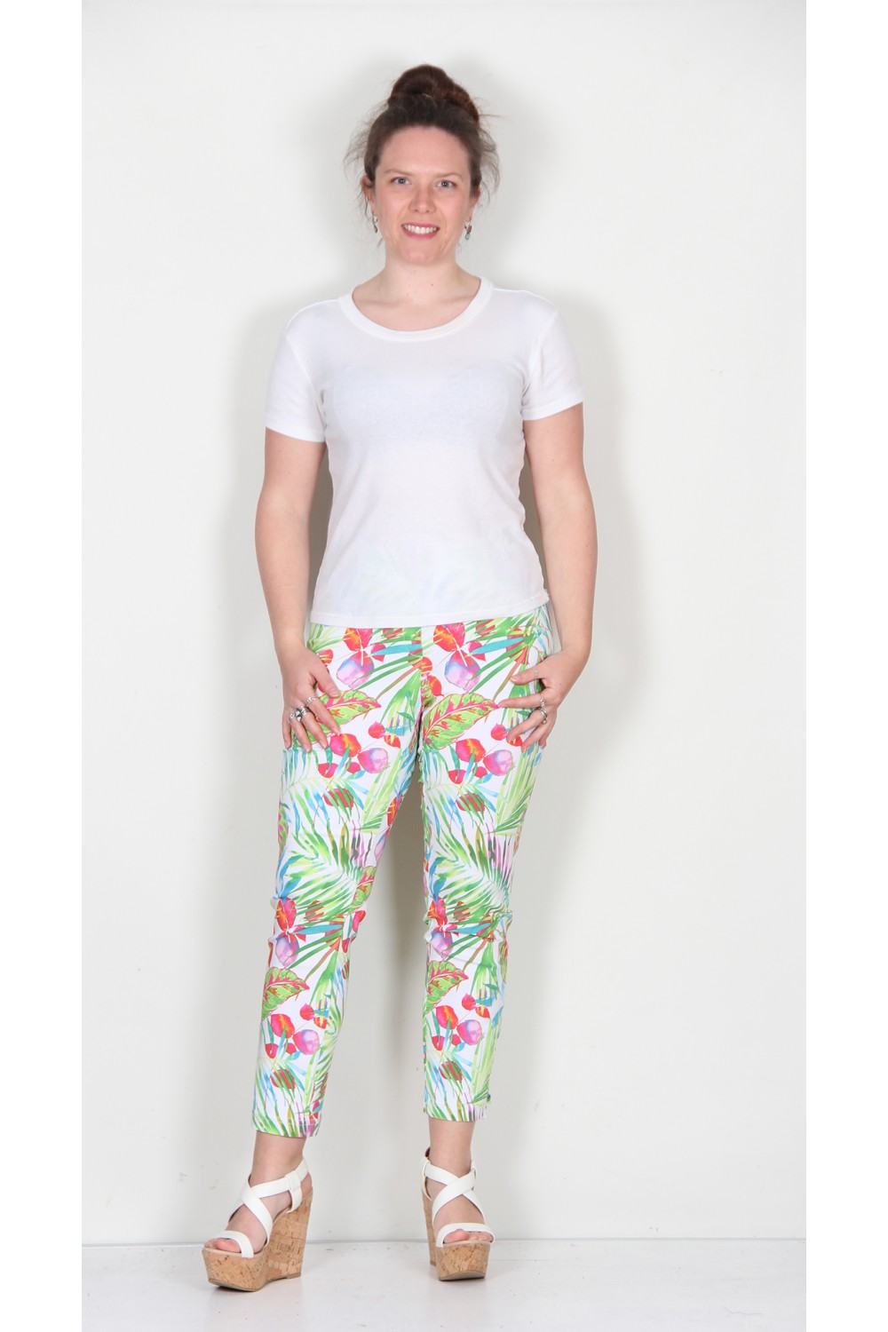 Robell Trousers Lena 09 Tropical Foliage Print White