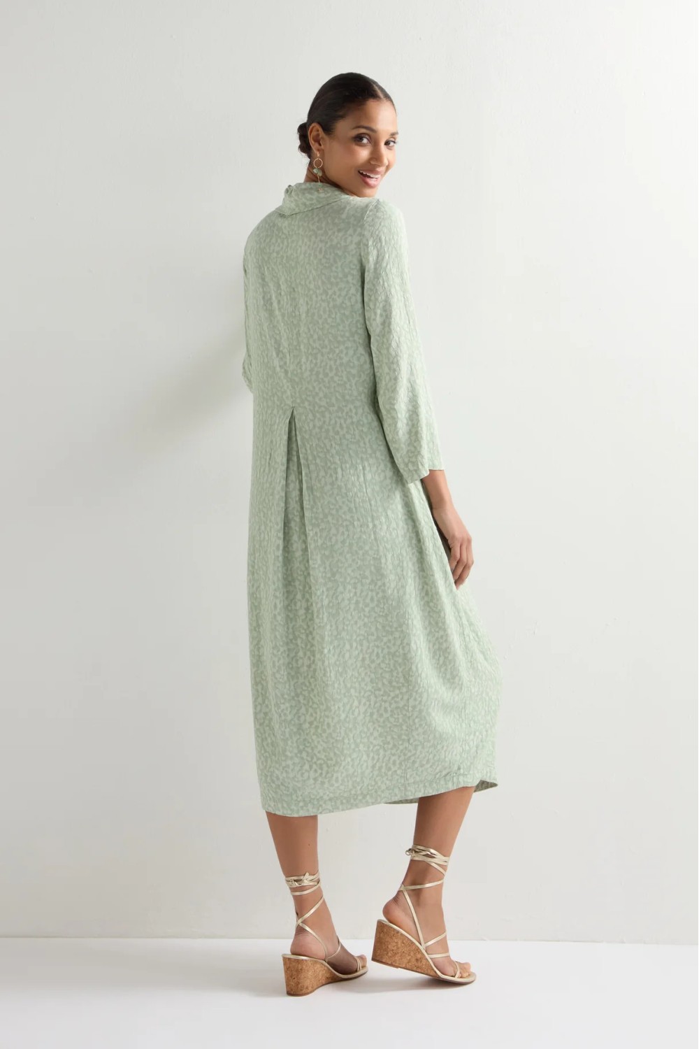 Sahara Abstract Textured Jacquard Dress Sage