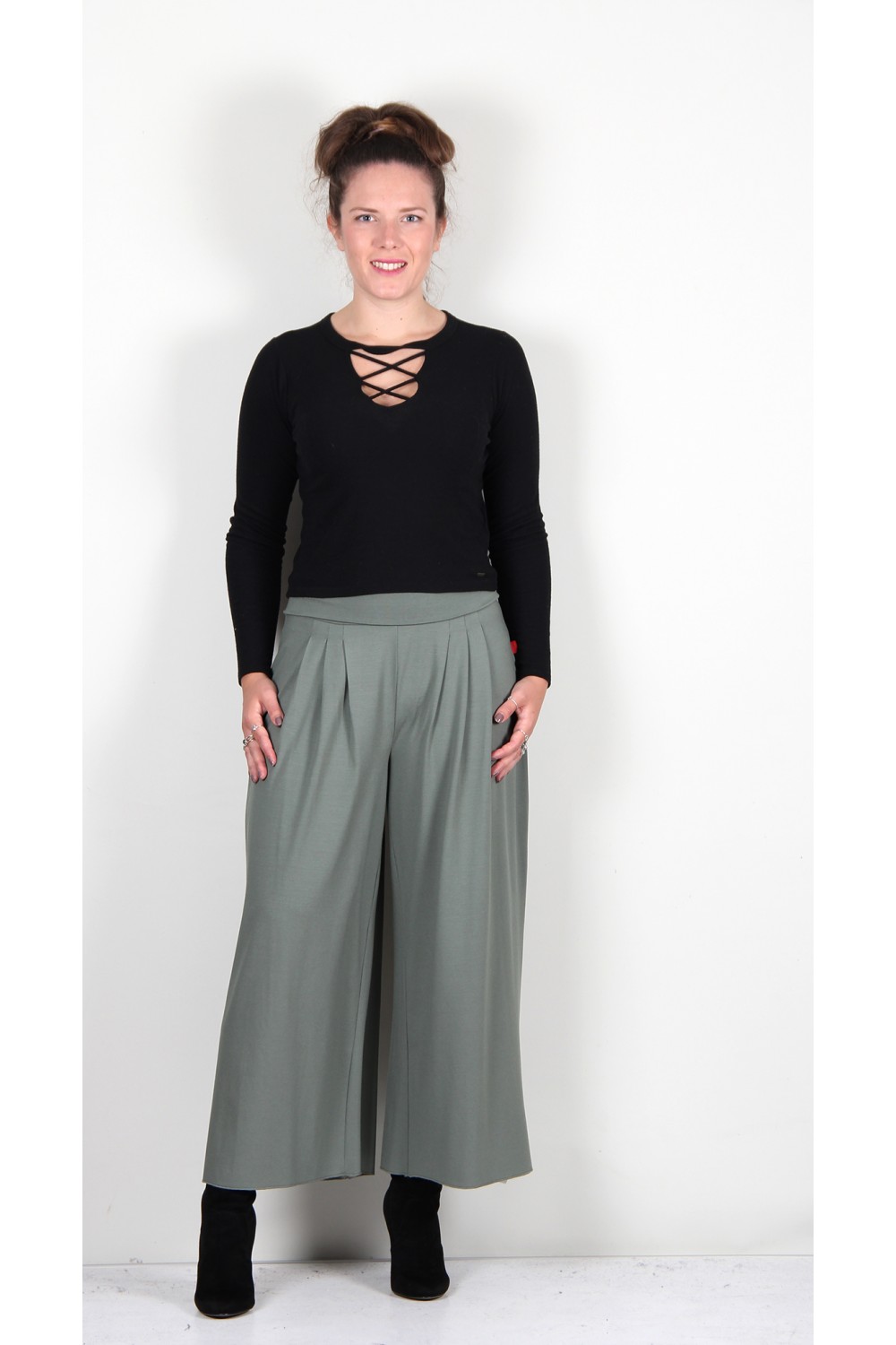 Vetono Soft Top Culottes Sage