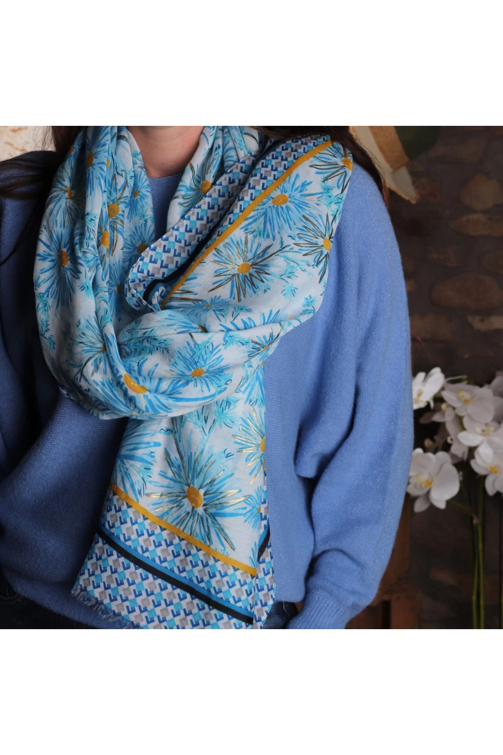 Zelly Abstract Spring Floral Scarf Blue