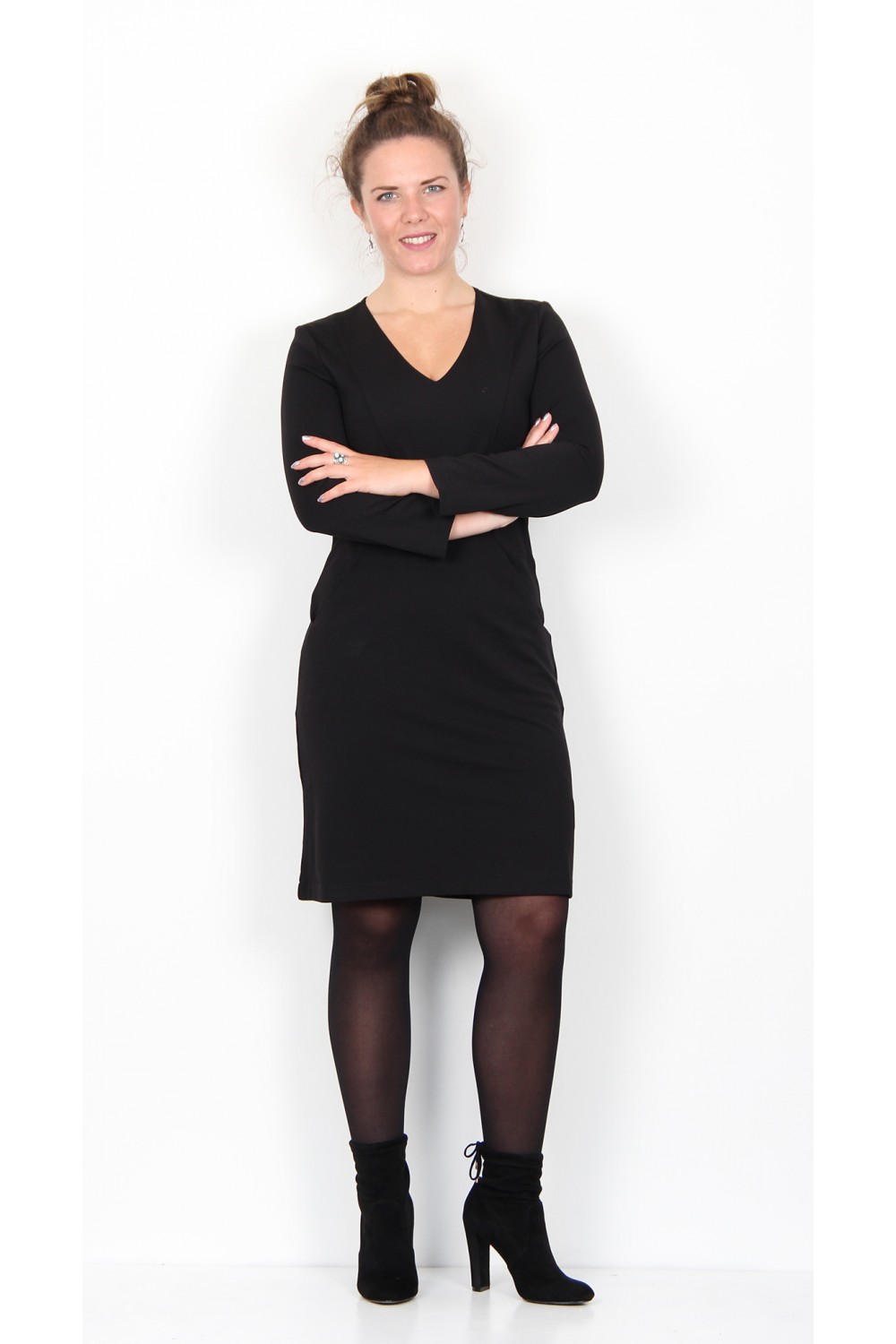 Zilch Clothing Jersey V-Neck Dress Black